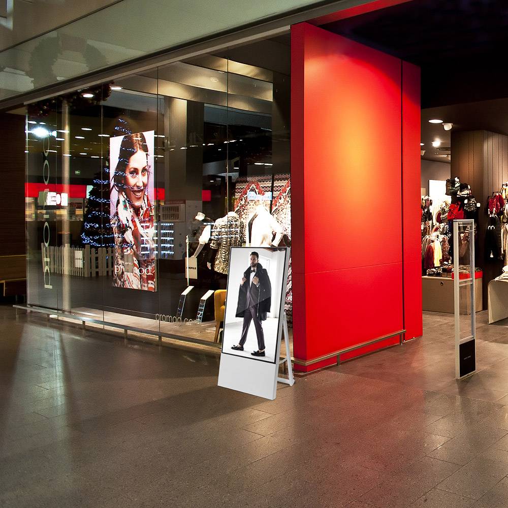 43" Samsung 4K Digital Signage Kundenstopper – Weißes Freistehendes Display | WiFi | Stahlgehäuse